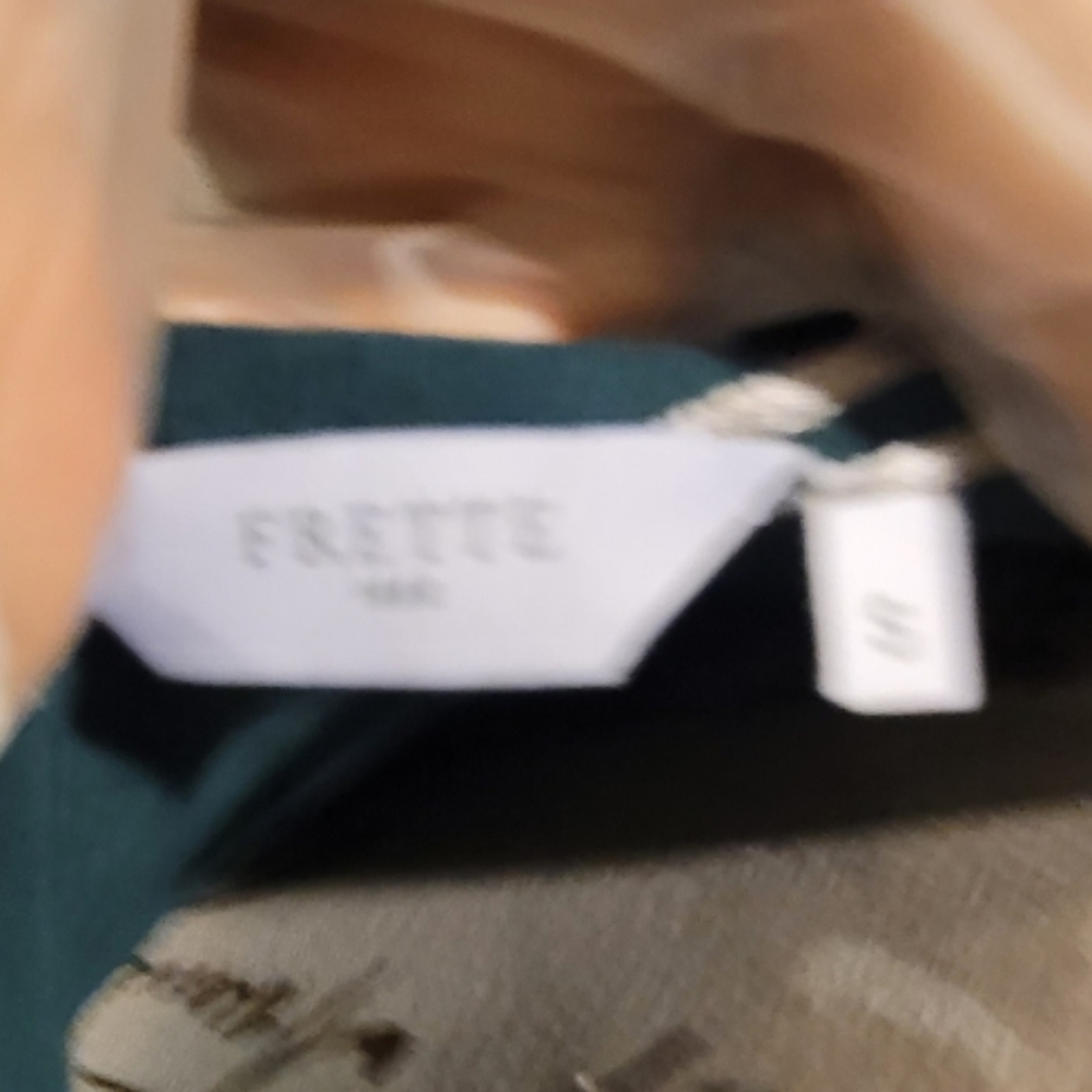 Last one! 2024 Frette Luxury Lace Neckline Nightgown  Color: Emerald Green NWT - Picture 8 of 13